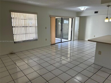 8933 SW 123 Ct unit 105, Unincorporated Dade County, FL 33186 - photo 4