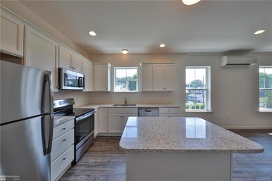 315 E Stone Aly unit 1-2, Alburtis, PA 18011 - photo 6