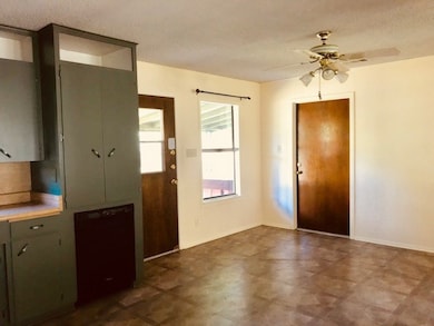 125 W Lower Crabapple Rd, Fredericksburg, TX 78624 - photo 5