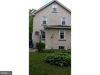 501 Maplewood Ave, Wayne, PA 19087 - photo 2