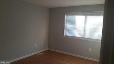 18541 Tarragon Way, Germantown, MD 20874 - photo 7