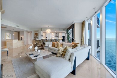 700 La Peninsula Blvd unit 305, Naples, FL 34113 - photo 3