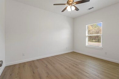 1001 Dubois St, Denison, TX 75020 - photo 7