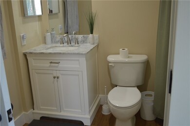 1640 N 42nd Cir unit 207, Vero Beach, FL 32967 - photo 5