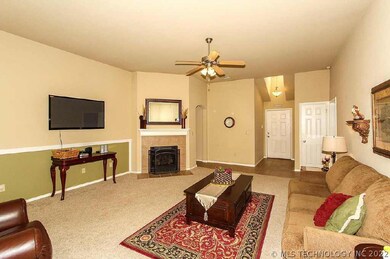 20271 E 33rd St S, Broken Arrow, OK 74014 - photo 3