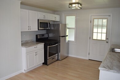 306 N 4th St, West Newton, PA 15089 - photo 4