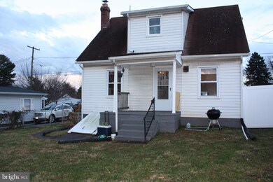 319 Adam Rd, Frederick, MD 21701 - photo 6