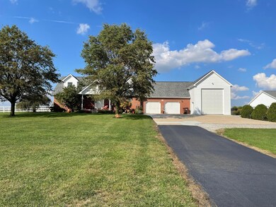 6726 Tarlton Rd, Circleville, OH 43113 - photo 3