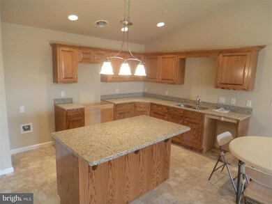 743 Shook Ct W, Greencastle, PA 17225 - photo 4