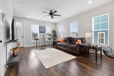 316 Martin Luther King Junior Blvd, Fayetteville, AR 72701 - photo 4