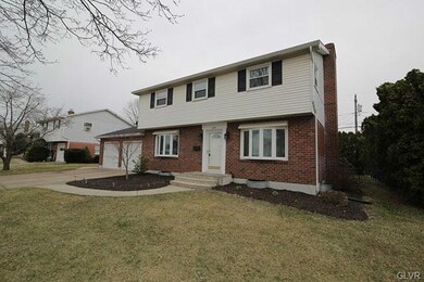 1827 Johnston Dr, Bethlehem, PA 18017 - photo 3