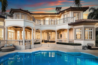 252 S Maya Palm Dr, Boca Raton, FL 33432 - photo 2