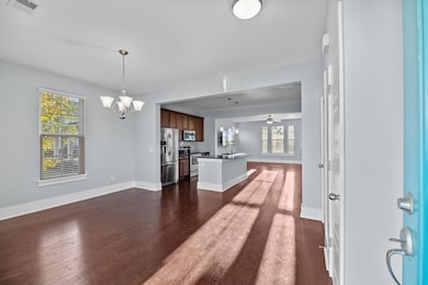 313 Oakbend Street