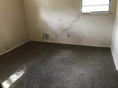 13 Chickasaw St, Laurel, MS 39440 - photo 7