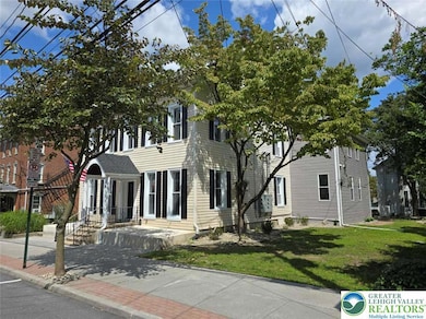 121 S Main St unit 123, Alburtis, PA 18011 - photo 2