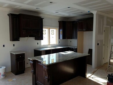 114 Sinclair Ave, Staten Island, NY 10312 - photo 2