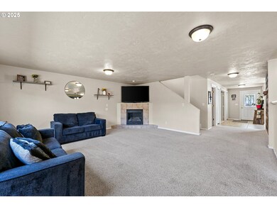 4908 Mimosa Cir, Sweet Home, OR 97386 - photo 6