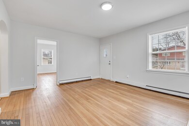 6319 61st Ave, Riverdale, MD 20737 - photo 4