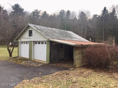 208 Mountain Spring Ave, Hawley, PA 18428 - photo 3