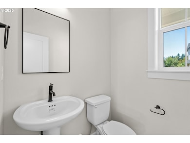 844 NE 17th Ave, Canby, OR 97013 - photo 7