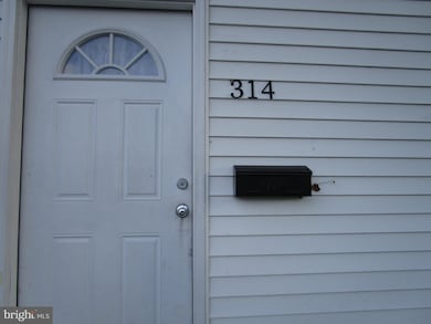 314 E Edgewater Way, Newark, DE 19702 - photo 3