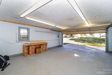 207 Antler Dr, Statesville, NC 28625 - photo 3