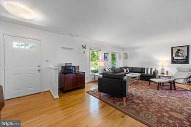 13555 S View Rd, Newburg, MD 20664 - photo 7