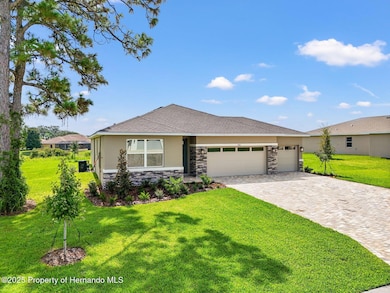 9196 Players Dr, Weeki Wachee, FL 34613 - photo 3