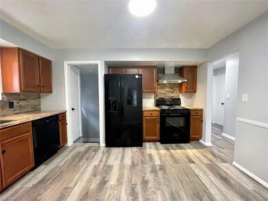 Very nice and convenient kitchen