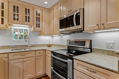 7-web-or-mls-166 Bay Front Way Hi Res-12