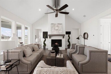 504 Los Altos Ct, Godley, TX 76044 - photo 7