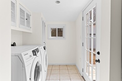 589 South St, Wrentham, MA 02093 - photo 5