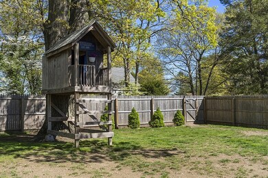 333 Shears St, Wrentham, MA 02093 - photo 3