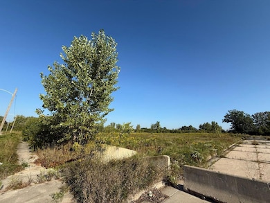 9105 N 96th St, Milwaukee, WI 53224 - photo 4