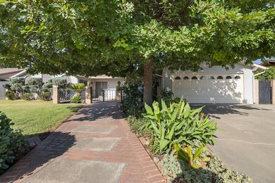 03 - Front of Property