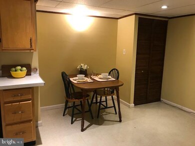 5915 85th Ave, New Carrollton, MD 20784 - photo 6