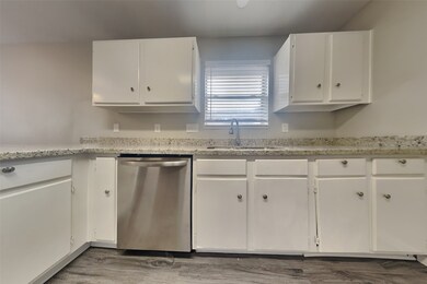 28722 Stapleford St, Spring, TX 77386 - photo 5