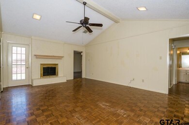 607 607 Becky Dr, Tyler, TX 75703 - photo 6