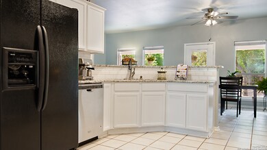 10435 Cage Ln, Helotes, TX 78023 - photo 7