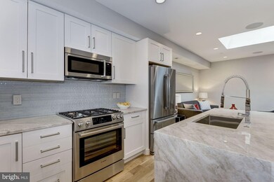 711 Jackson St NE unit 3, Washington, DC 20017 - photo 5