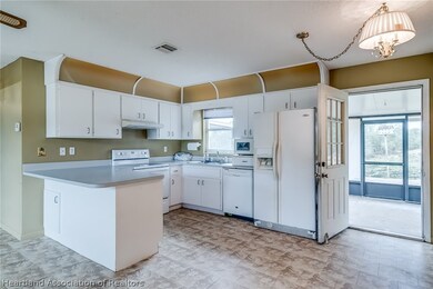 236 Lakeland Dr, Lake Placid, FL 33852 - photo 7