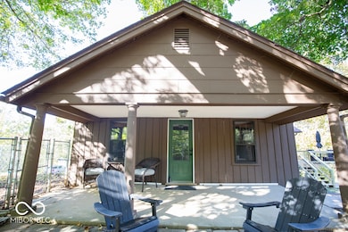 9760 W Old Nashville Rd, Columbus, IN 47201 - photo 2