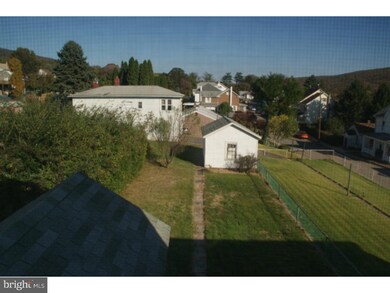 207 Tunnel St, Williamstown, PA 17098 - photo 4