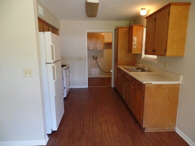 246 Falcon Ave, Lufkin, TX 75904 - photo 3