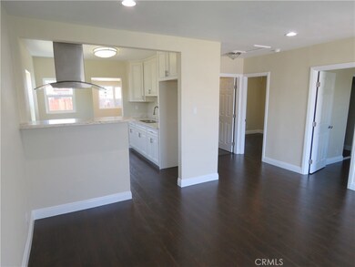 1020 W School St, Compton, CA 90220 - photo 4