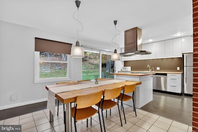 8705 Patton Rd, Glenside, PA 19038 - photo 7