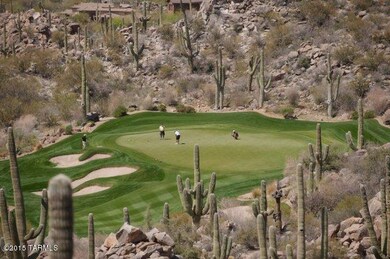golfers putting