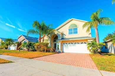 720 Sunset Lakes 4