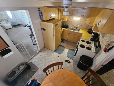 2237 Hollywood Place, South Bend, IN 46616 - photo 5