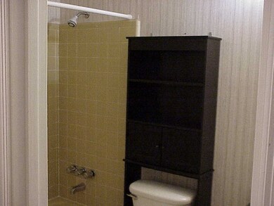 118 Valencia Cir, Centerville, GA 31028 - photo 7